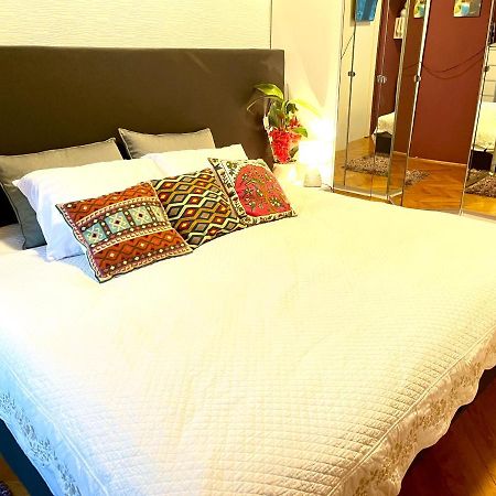 Margaret Bridge Cosy Flat Apartment Budapest Luaran gambar