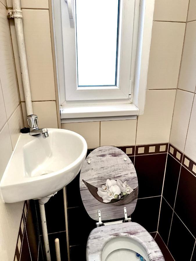 Margaret Bridge Cosy Flat Apartment Budapest Luaran gambar